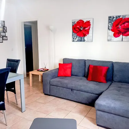 Manelito House - Sunny Way By Interhome Lägenhet
